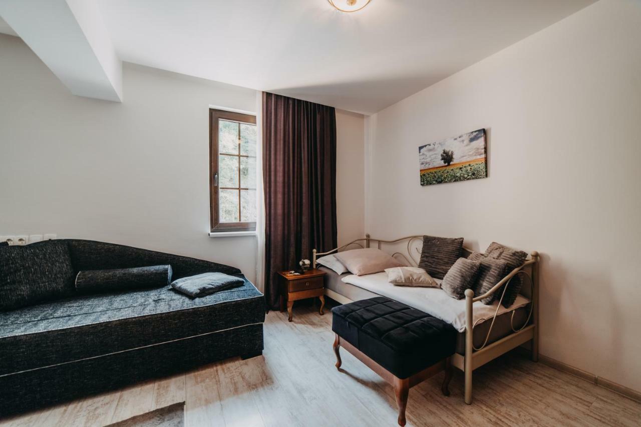 Hotel Kostelski Buk Bihać Esterno foto
